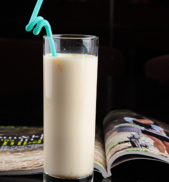 家家鲜奶吧饮品