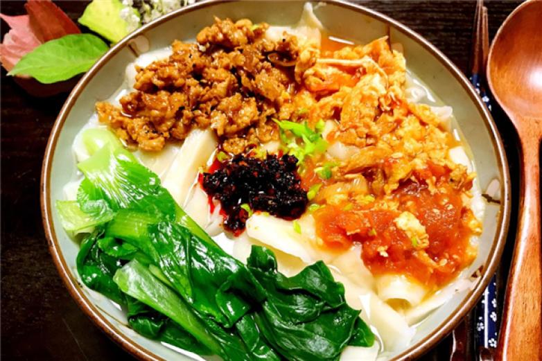 崔师傅机器人刀削面加盟