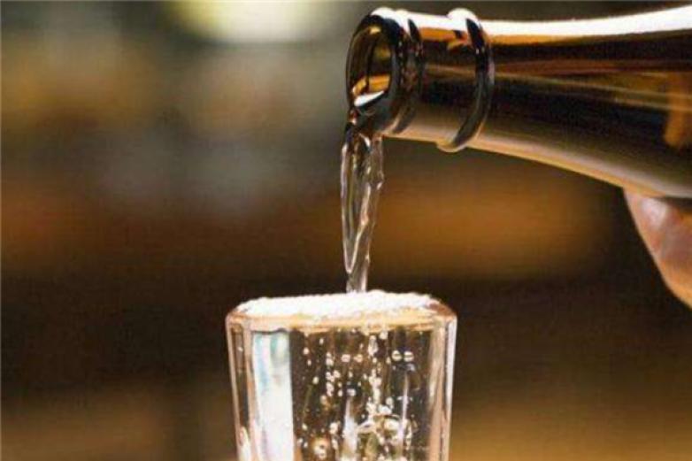 扶元春白酒加盟