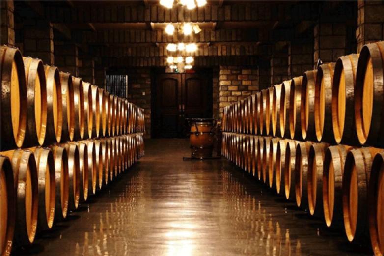 波龙堡酒庄加盟