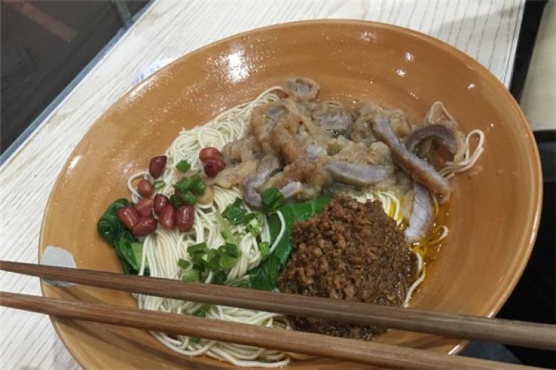 嘿重庆小面加盟