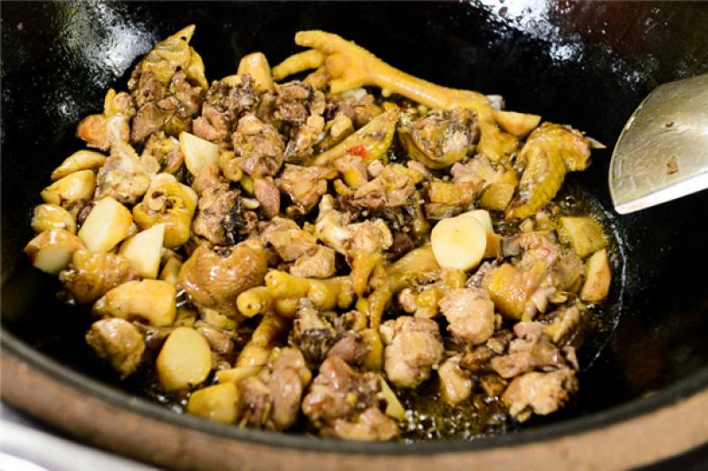 好灶头柴火鸡加盟