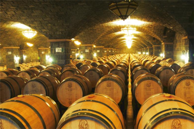 怀来龙腾葡萄酒加盟