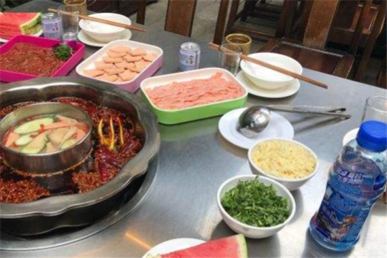 龙忠园火锅加盟