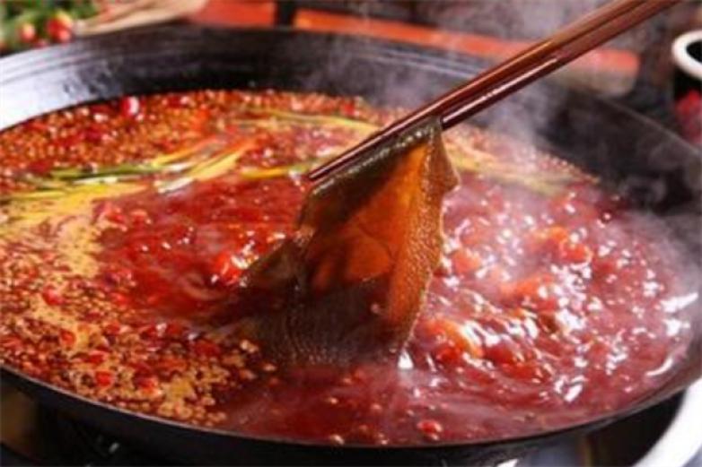 刘可谈重庆火锅加盟