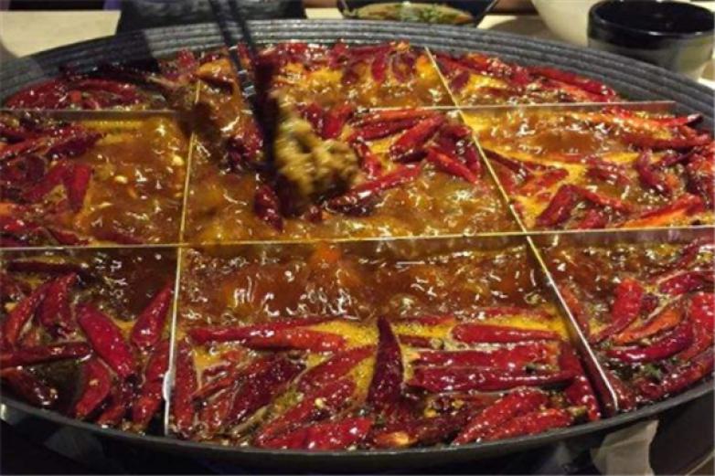 老锅老灶重庆火锅加盟