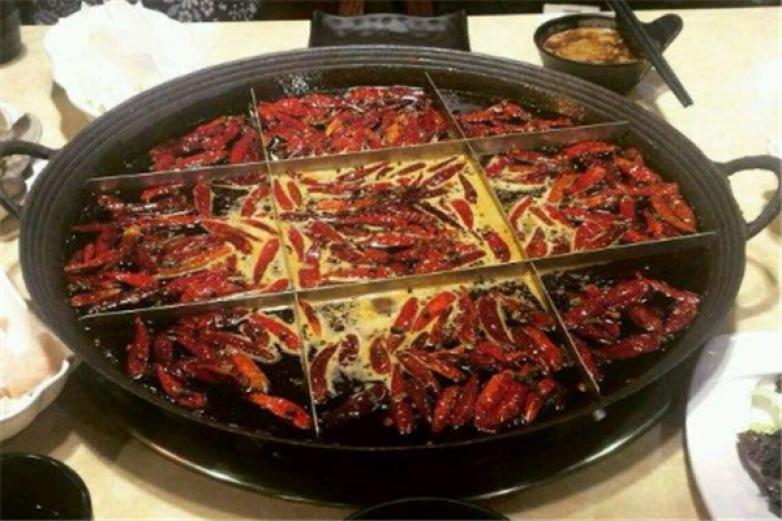 老锅老灶重庆火锅加盟