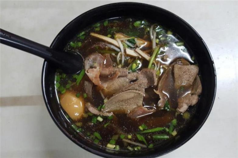 王家老太镇江锅盖面加盟