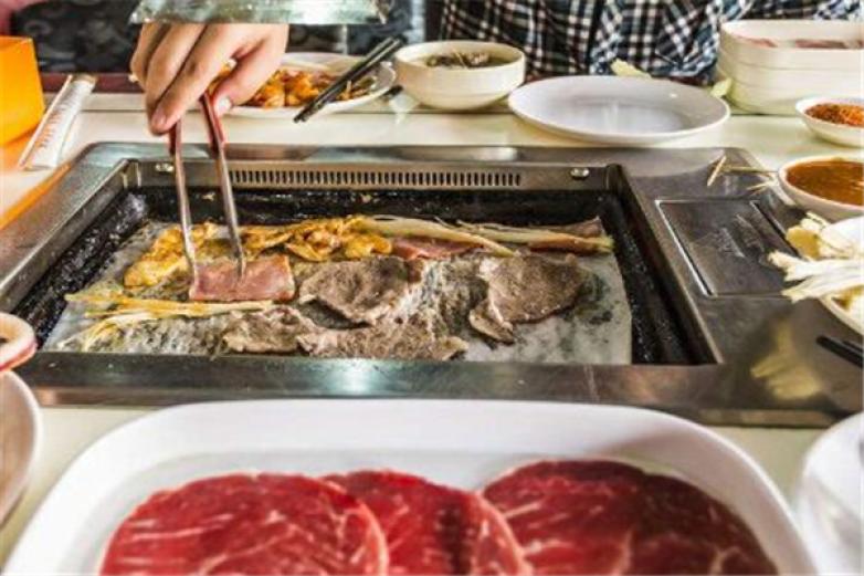 伊尔曼都自助烤肉餐厅加盟