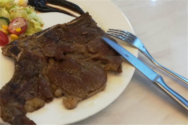 大牛先生原切牛排加盟