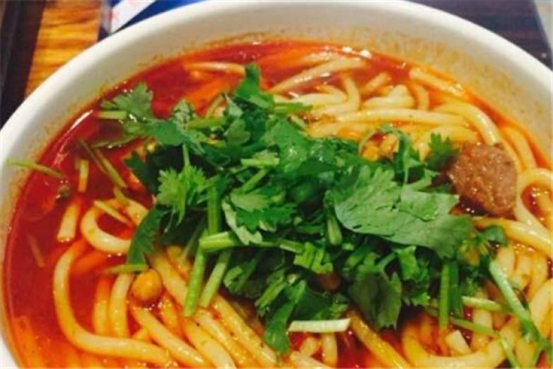 富贵祥香辣牛筋面加盟