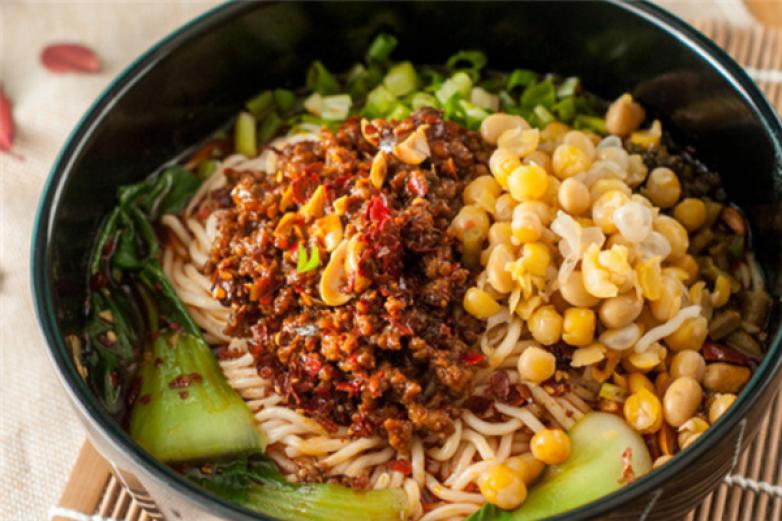 雅叔重庆小面加盟