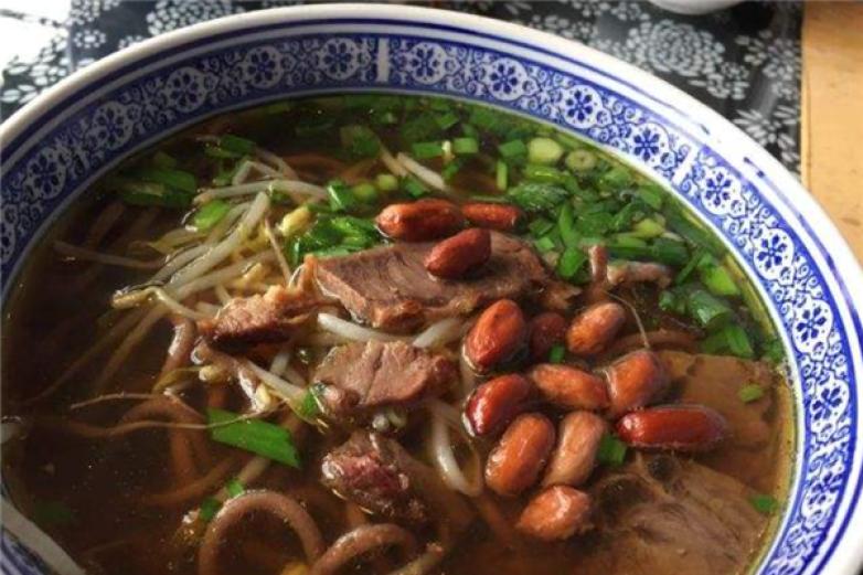 百年李记牛汤饸烙加盟