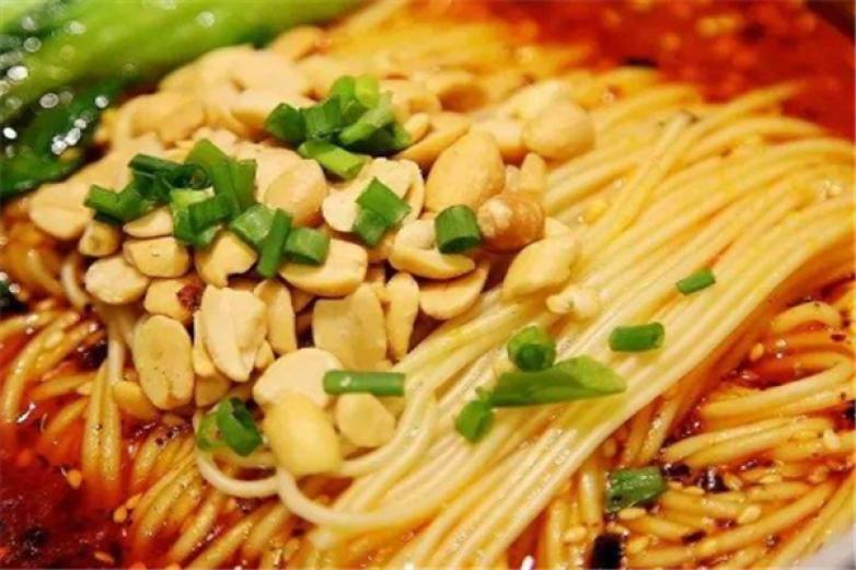 红吉骏重庆小面加盟