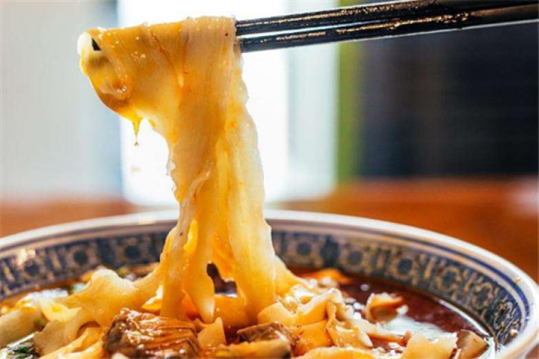 牛大碗牛肉面加盟