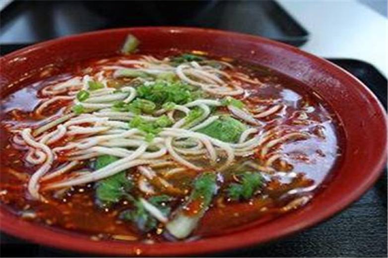 鲜源麻辣面加盟