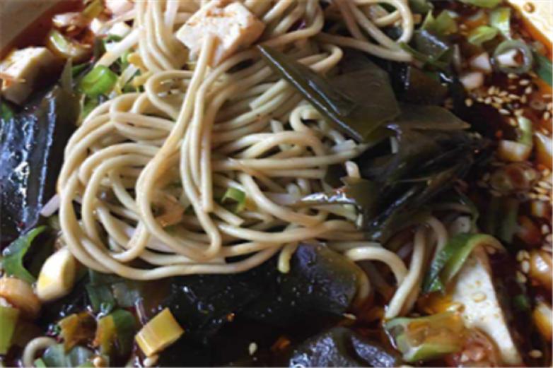 花不二大碗牛肉面加盟