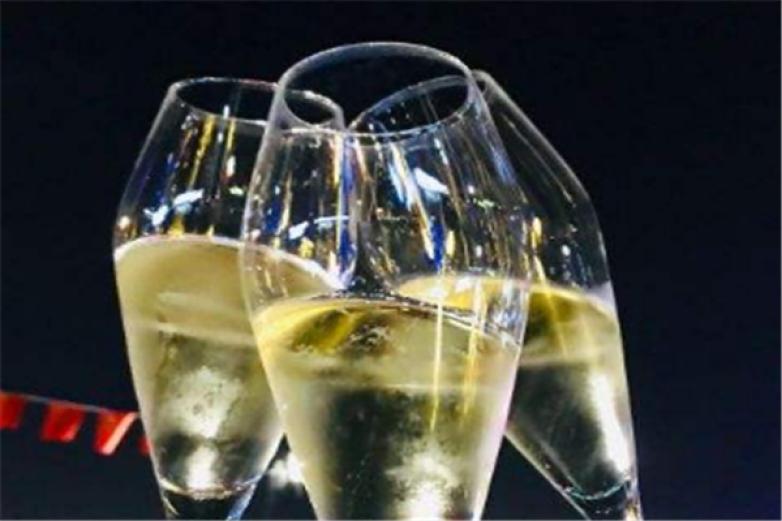 2号码头餐吧加盟