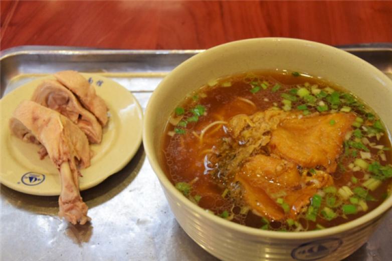 伟记奥面馆加盟