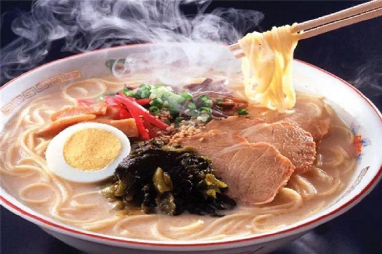 洪湖里拉面加盟