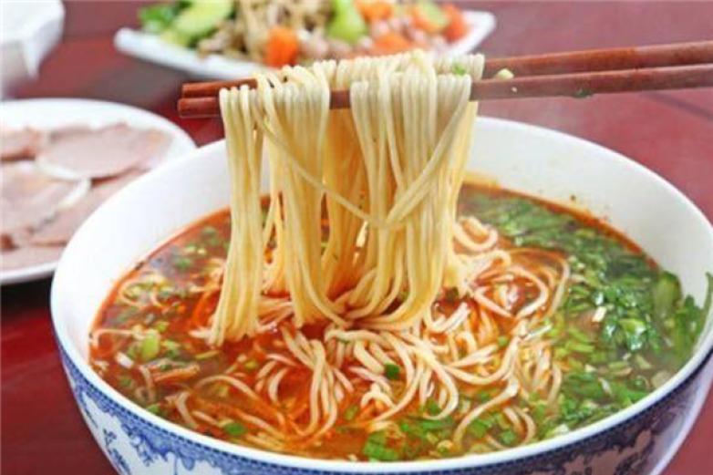 洪湖里拉面加盟