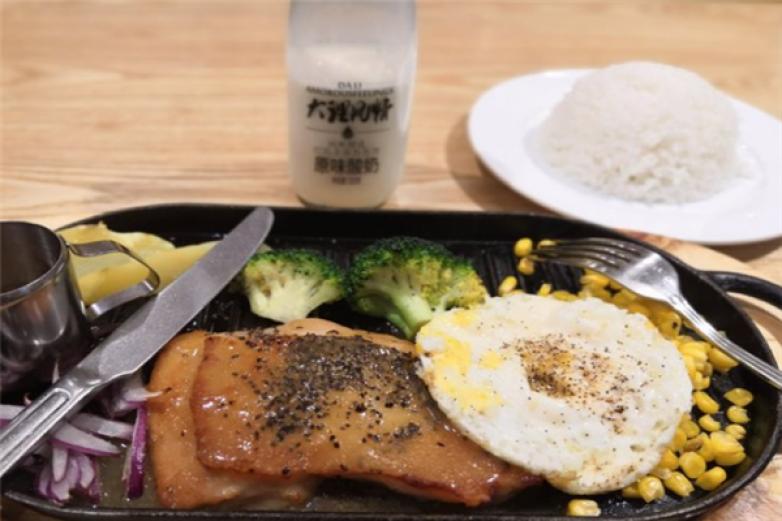 费拉拉餐厅加盟