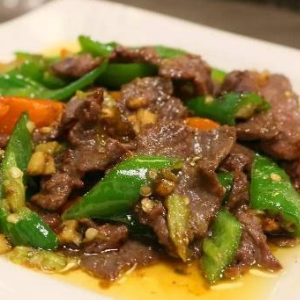 青椒牛肉面