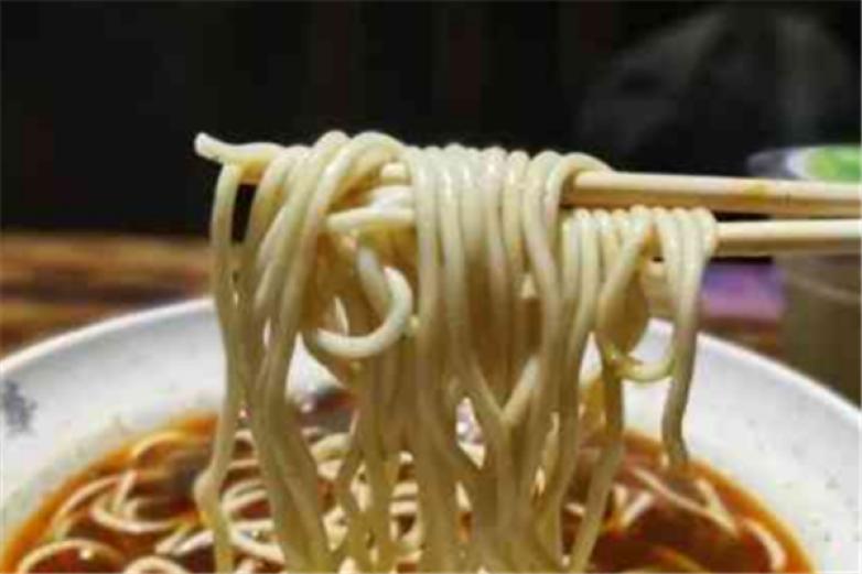 王氏华华牛肉面加盟