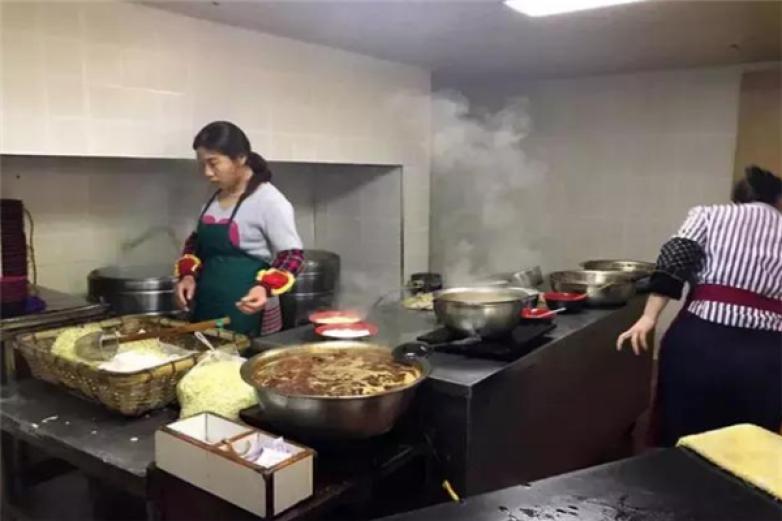 鹿鸣春牛肉面加盟