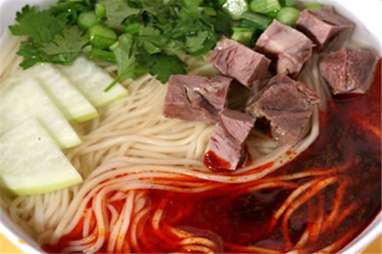 顶牛牛肉面加盟