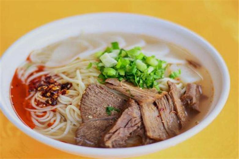 顶牛牛肉面加盟