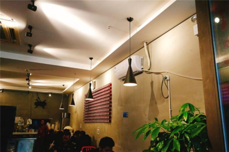 崽儿盅盅面加盟