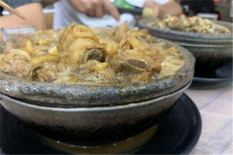 梁师傅砂锅加盟