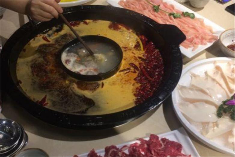 尚川味火锅加盟