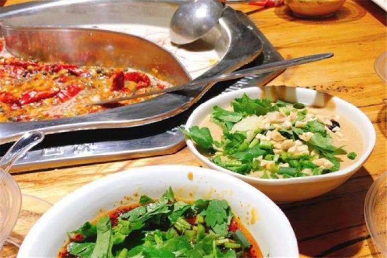 蜀栈毛肚火锅加盟