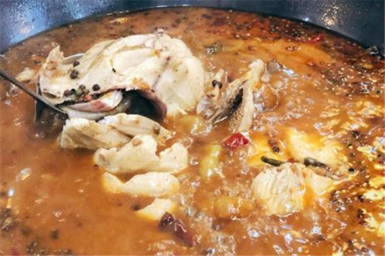 新鱼上任霸鱼火锅加盟