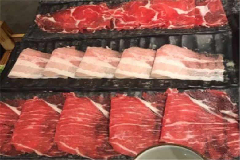 一锅入魂寿喜烧日式自助火锅加盟