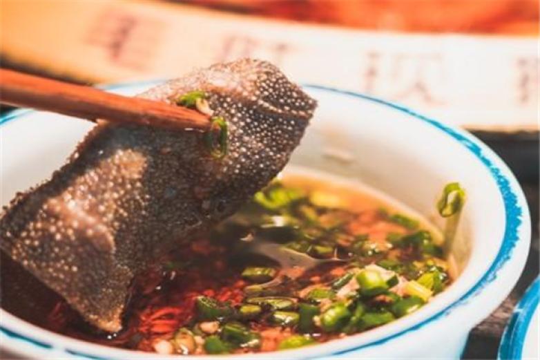 洞子李毛肚火锅加盟