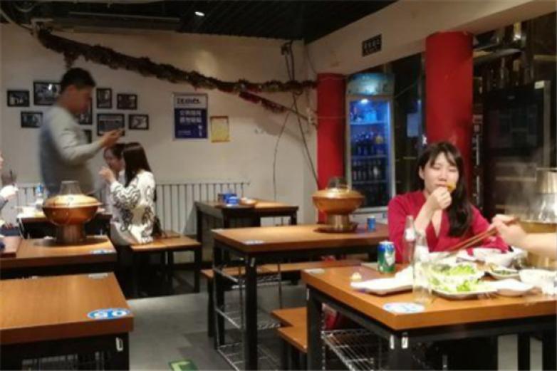 串门铜锅涮肉加盟