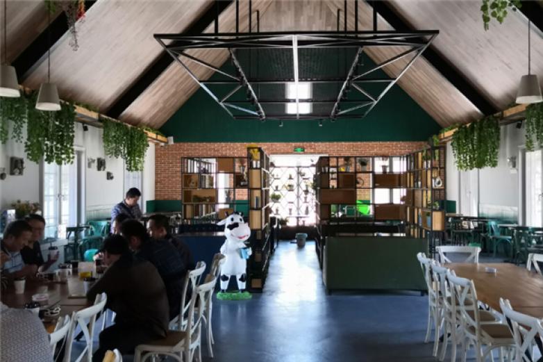 乍甸鲜奶吧加盟