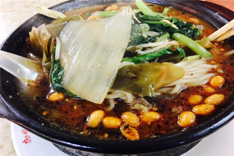 陈丽珠风味砂锅居加盟