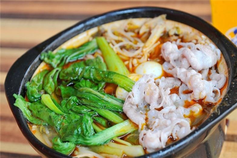 陈丽珠风味砂锅居加盟