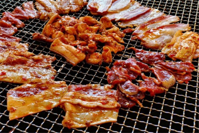 根据地烧烤加盟