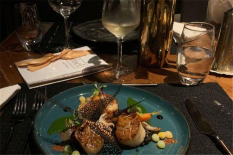 FUEL露台江景法餐加盟