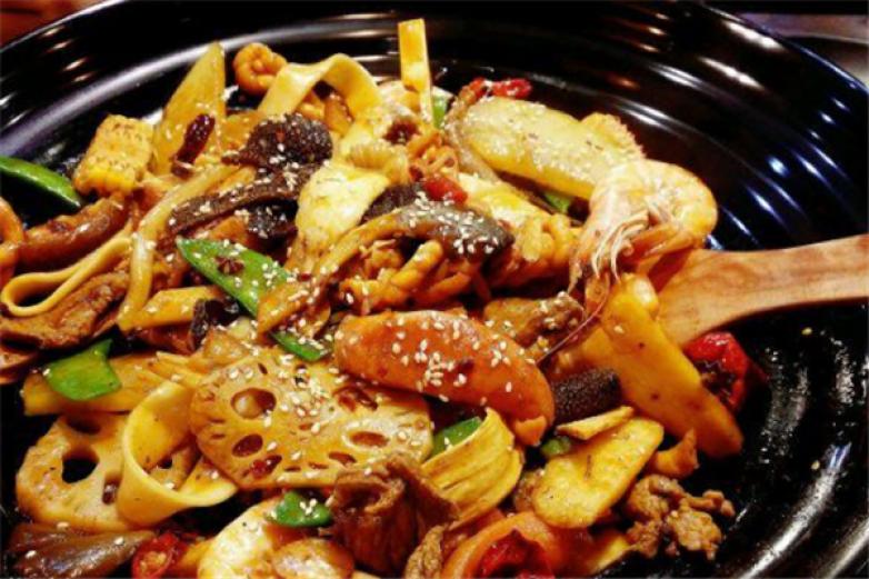 觅味大碗麻辣香锅加盟