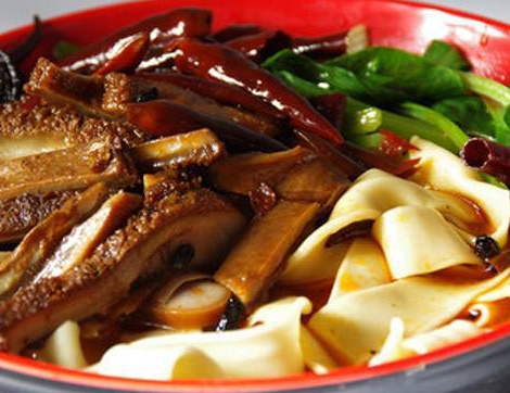 露一手板面