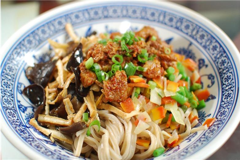 董记臊子面加盟