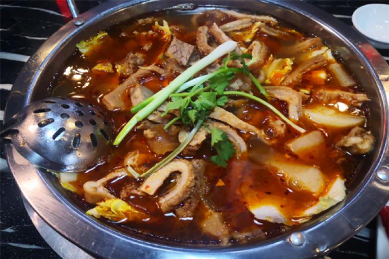 大草原牛肉牛杂火锅加盟