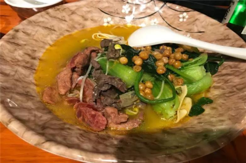 美冒冒菜文艺小馆加盟