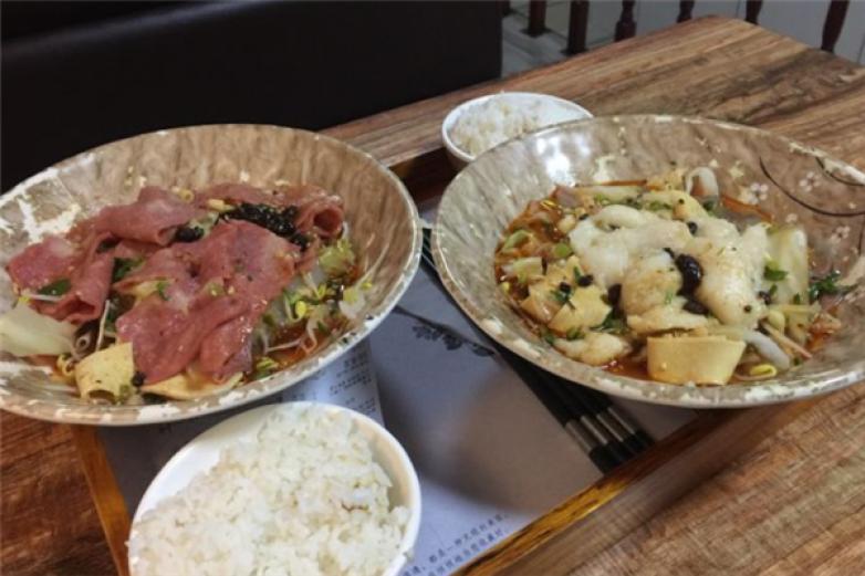 美冒冒菜文艺小馆加盟